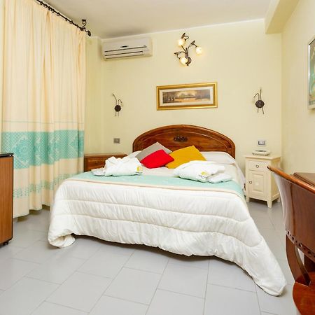 Hotel Marini Sassari Luaran gambar