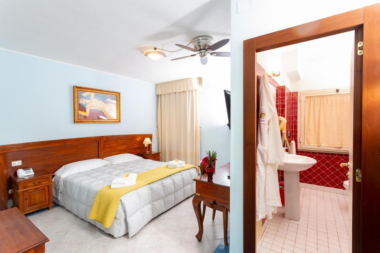 Hotel Marini Sassari Luaran gambar