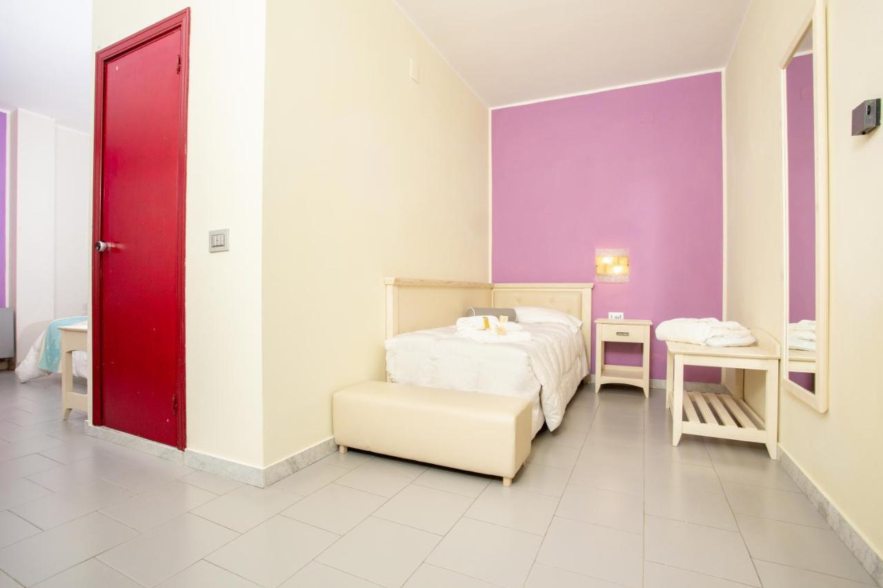 Hotel Marini Sassari Luaran gambar