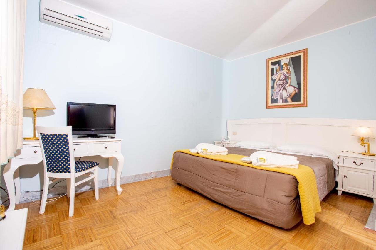 Hotel Marini Sassari Luaran gambar